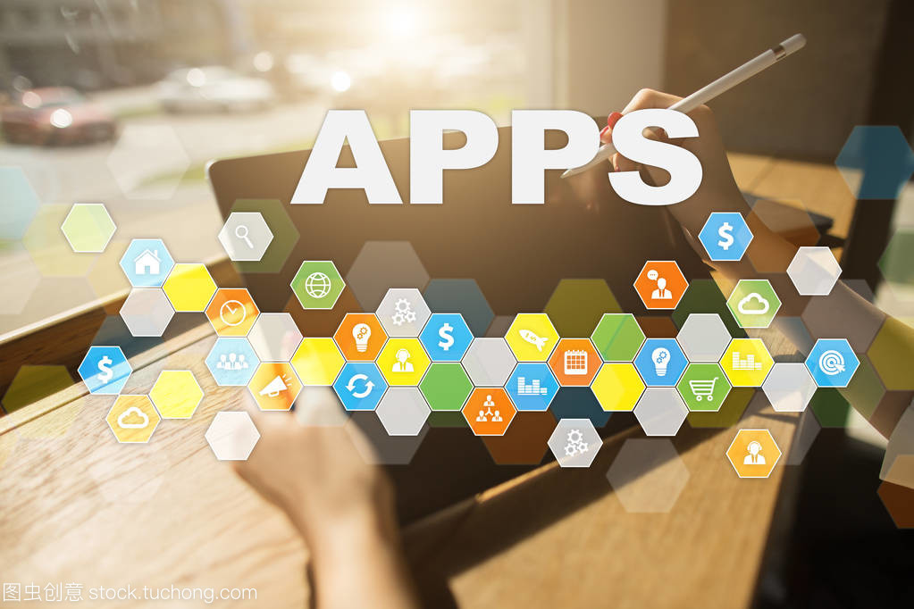 互聯(lián)網(wǎng)技術(shù)驅(qū)動(dòng)下的應(yīng)用程序開(kāi)發(fā) 概念、商業(yè)與應(yīng)用全景